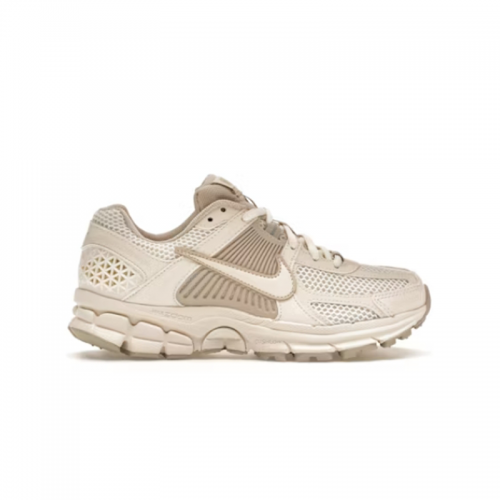 Nike Zoom Vomero 5 Chunky Sneakers Beige
