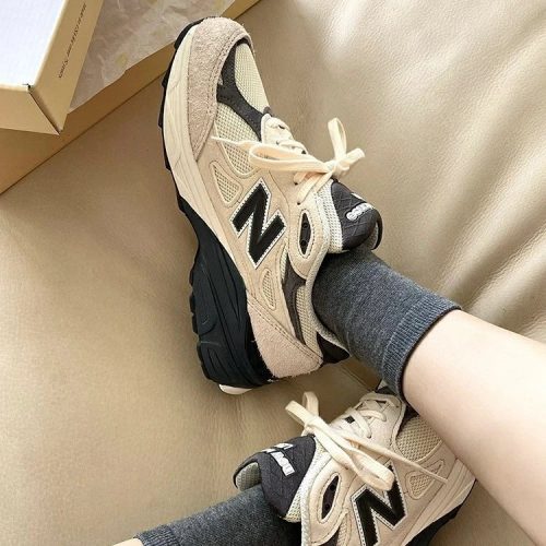 New Balance 990v4 Chunky Sneakers Beige and Black