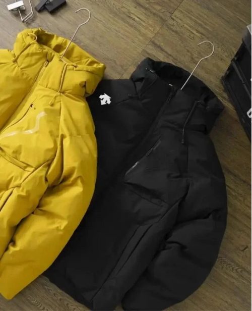 Descente Ski Down Jacket Puffer Jacket Black and Yellow