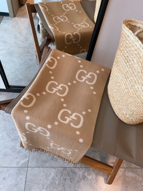 16 16