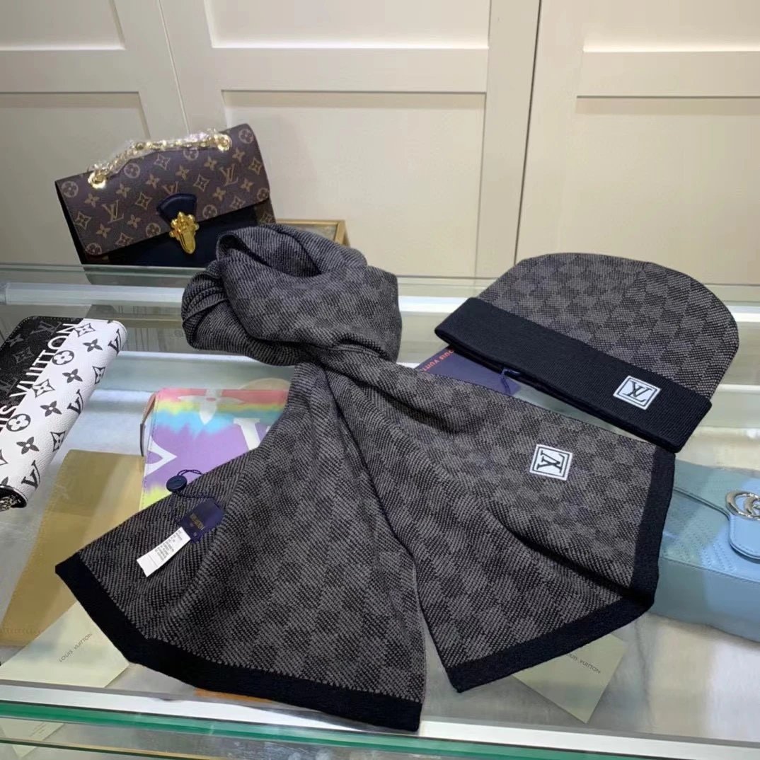 灰色 灰色