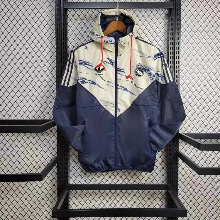 39 39