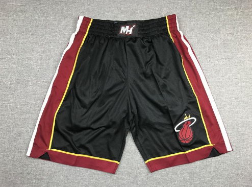 黑色红标 黑色红标