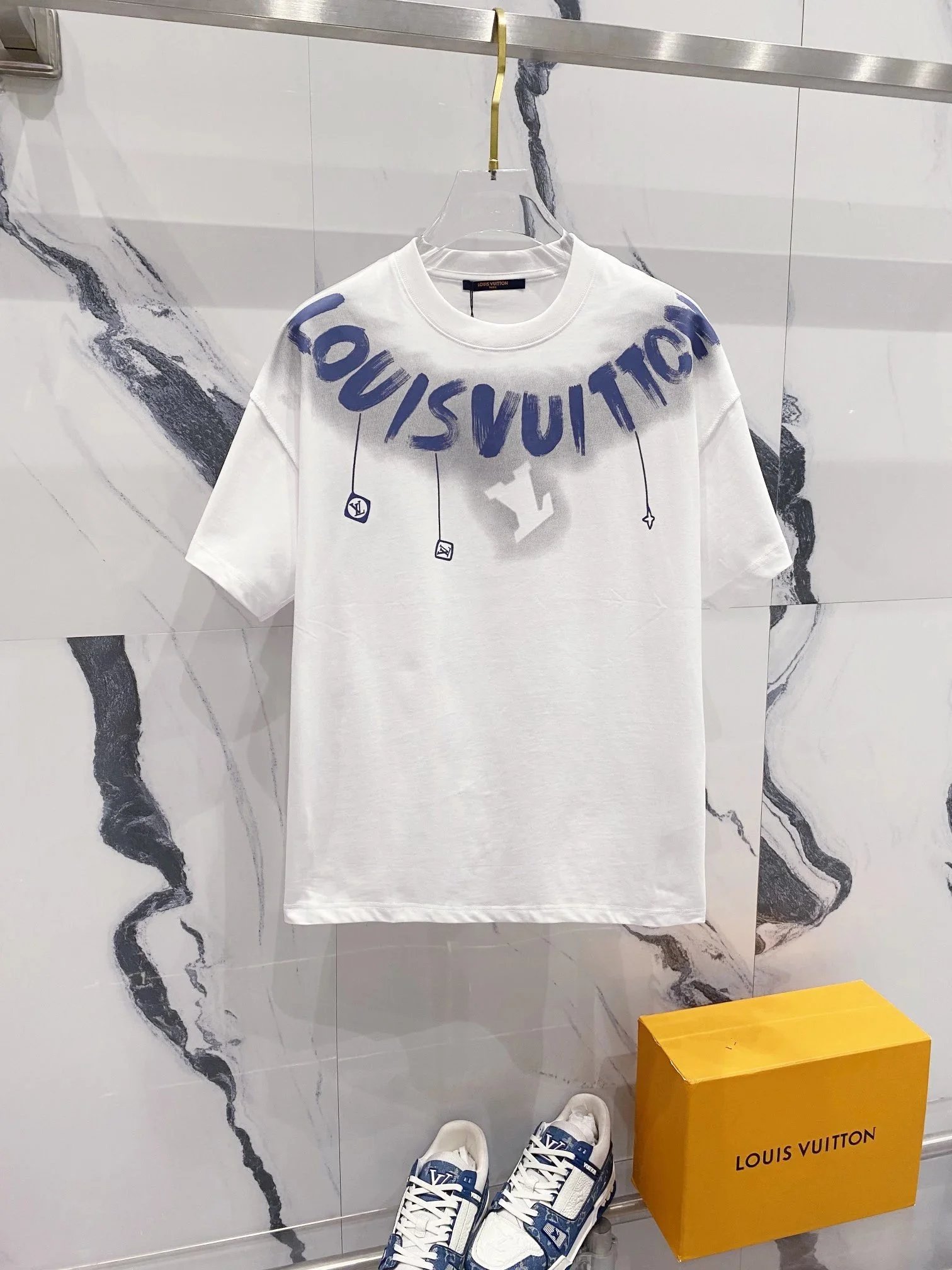 48 48
