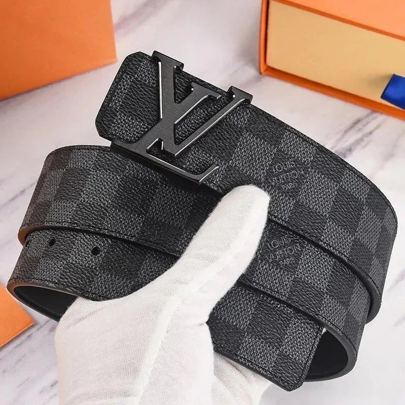 004 004