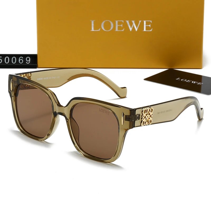 9 9