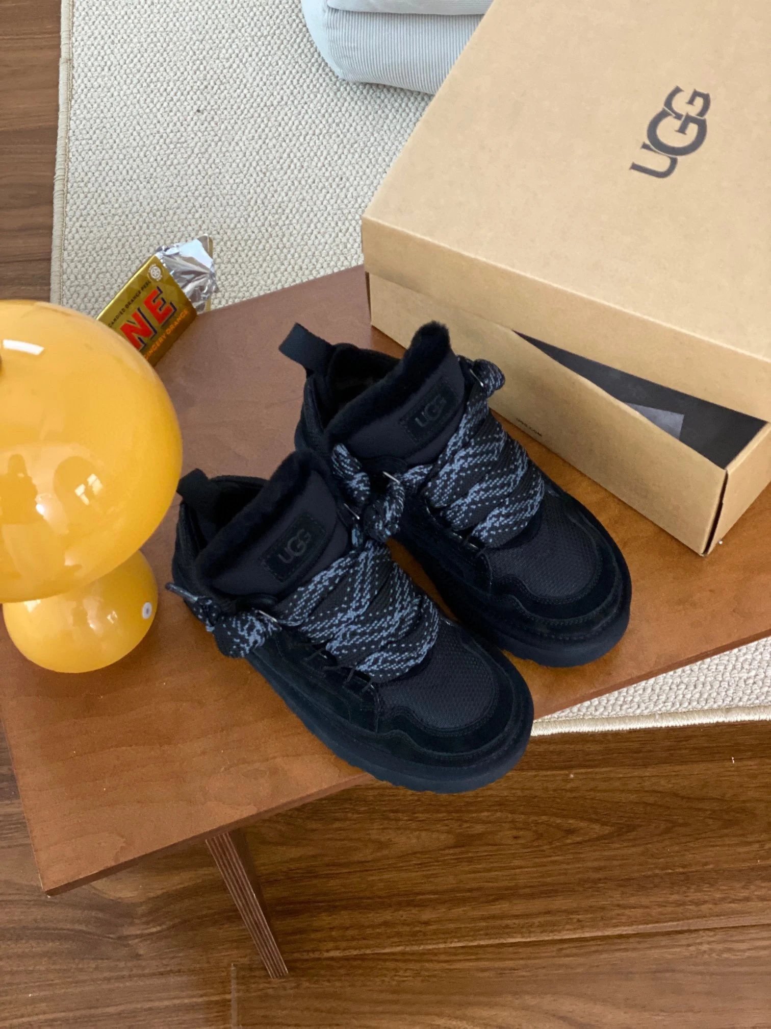 黑色 黑色