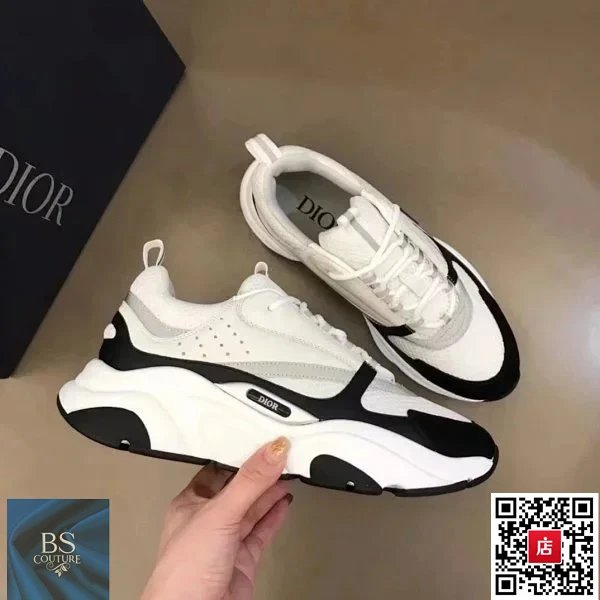 6 6