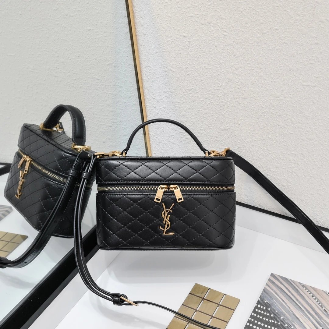 18×11×6.5 cm 18×11×6.5 cm