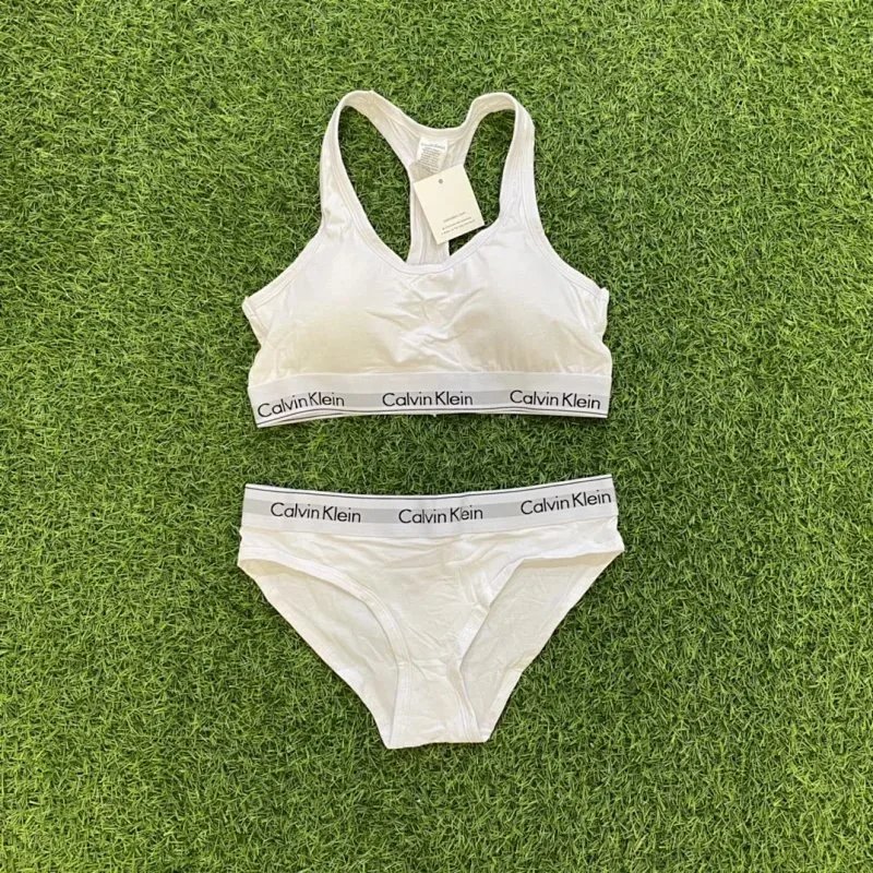 白色 白色