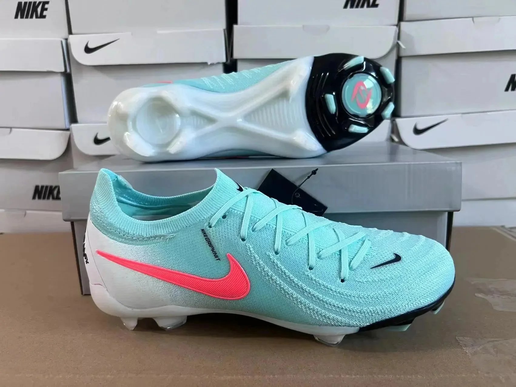 001 001