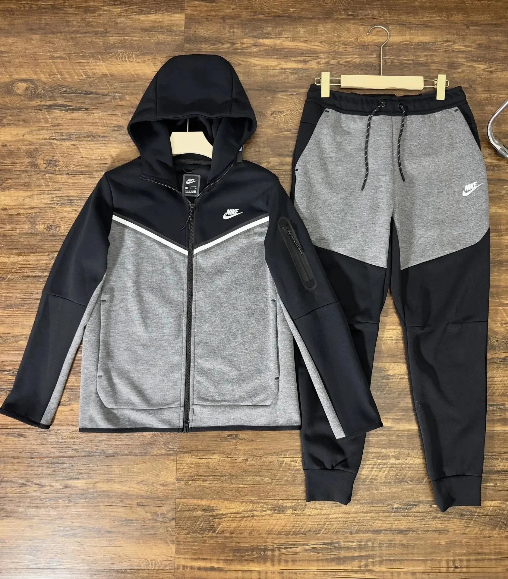 34 34
