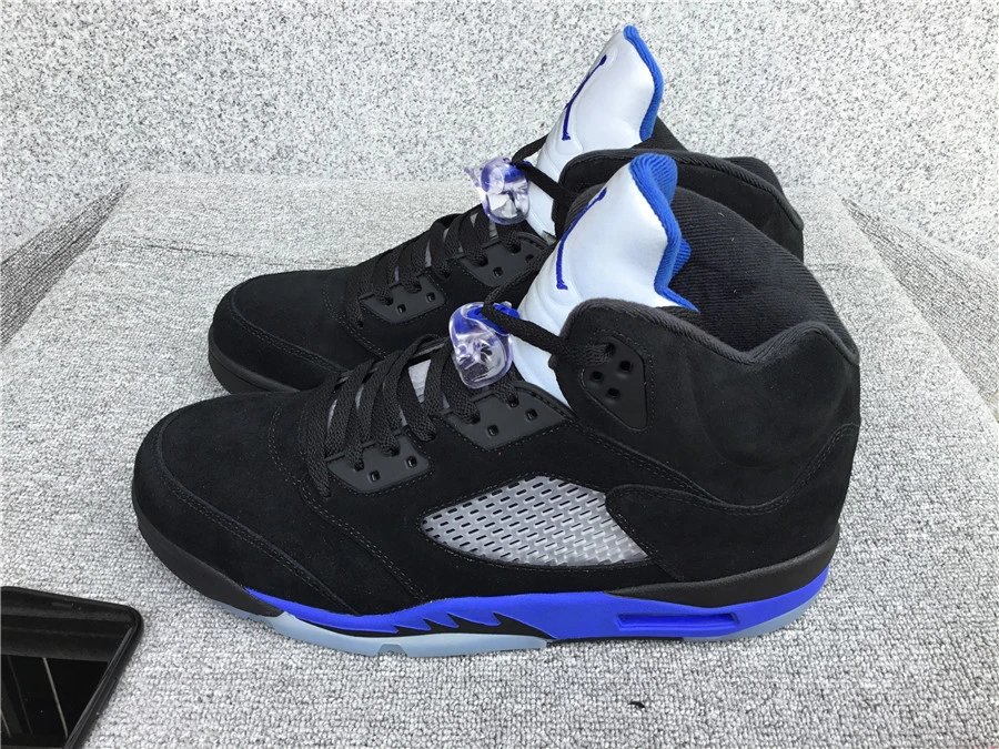 35 35