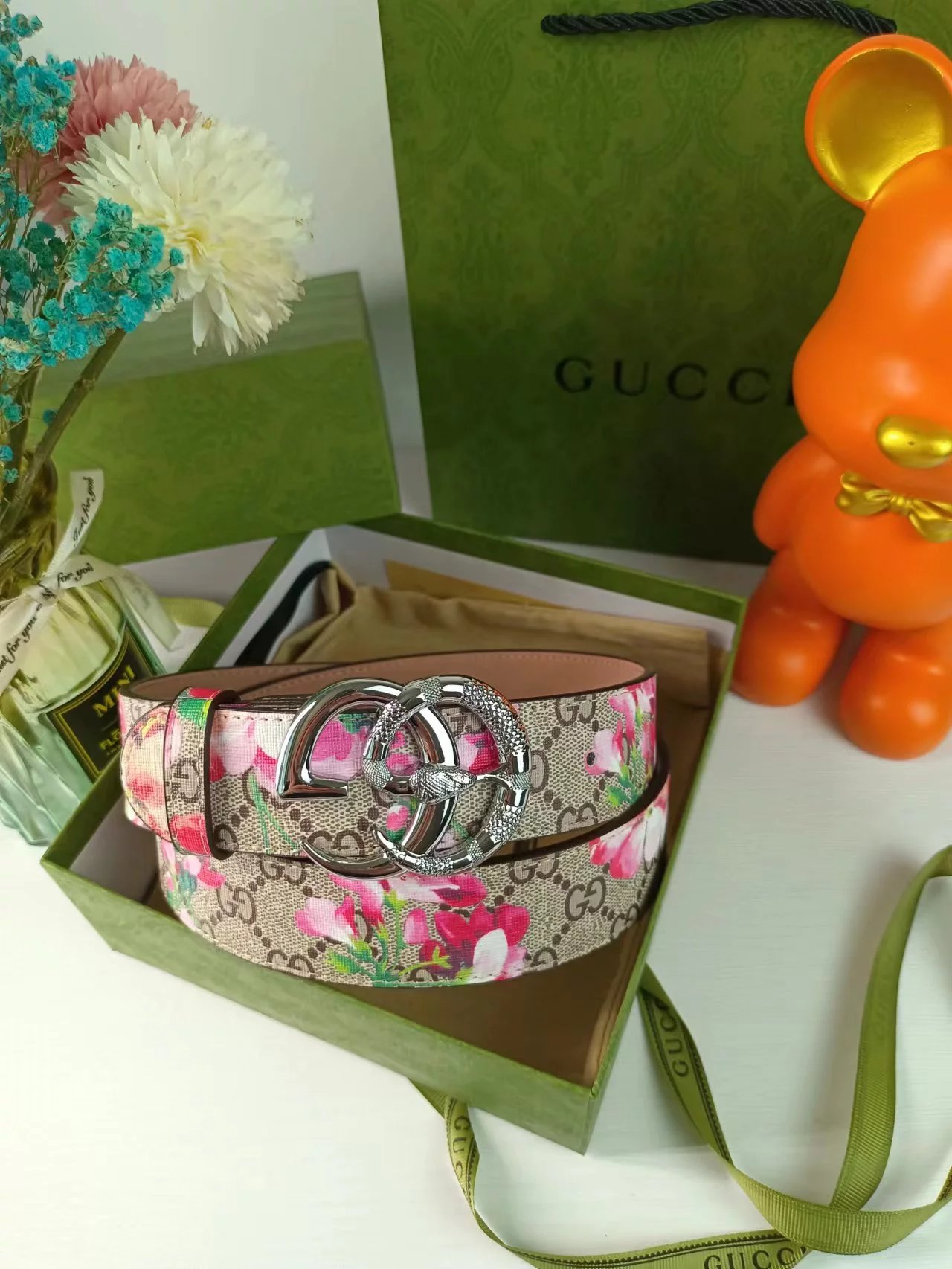 35 35