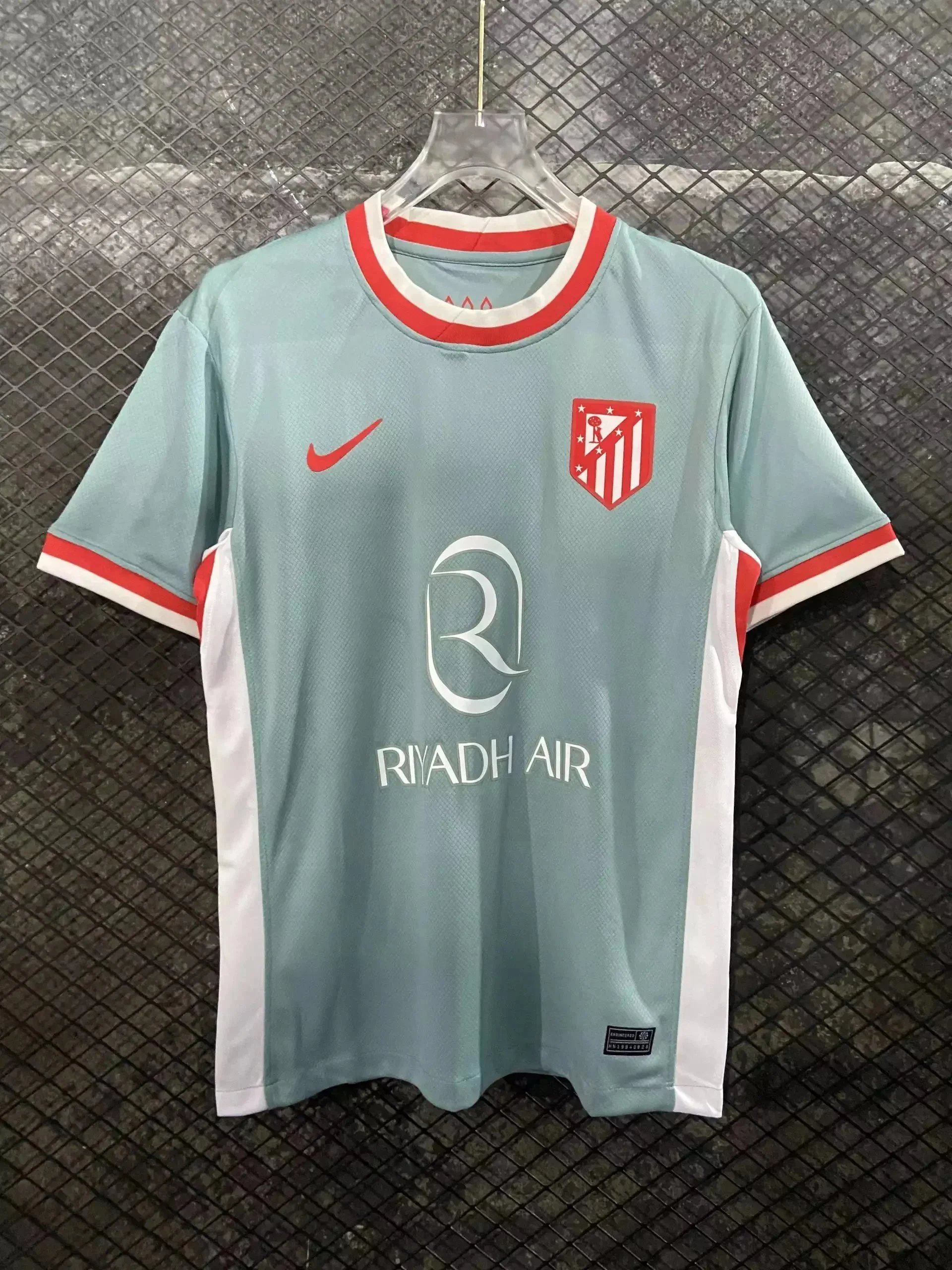 27*Top quality 27*Top quality