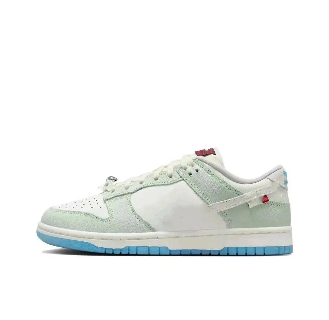 9 9