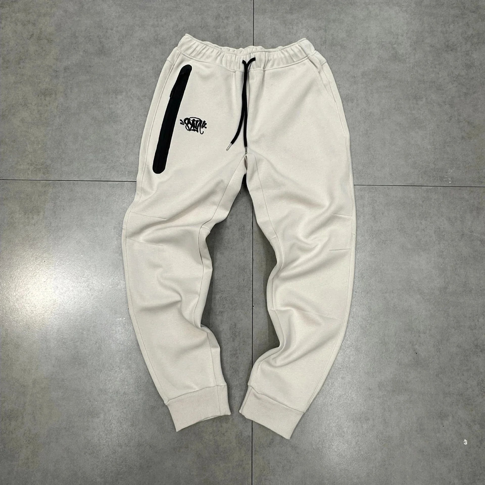 9 9