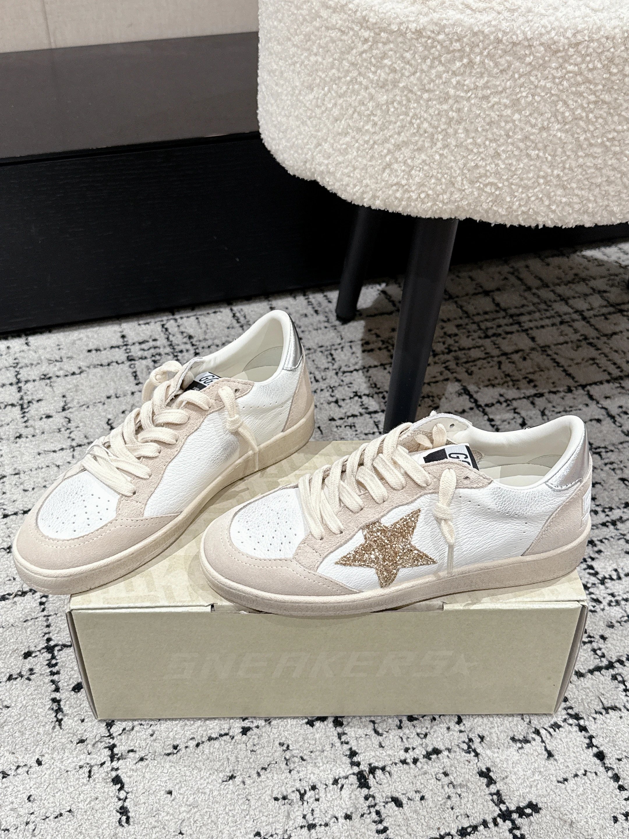 2 2