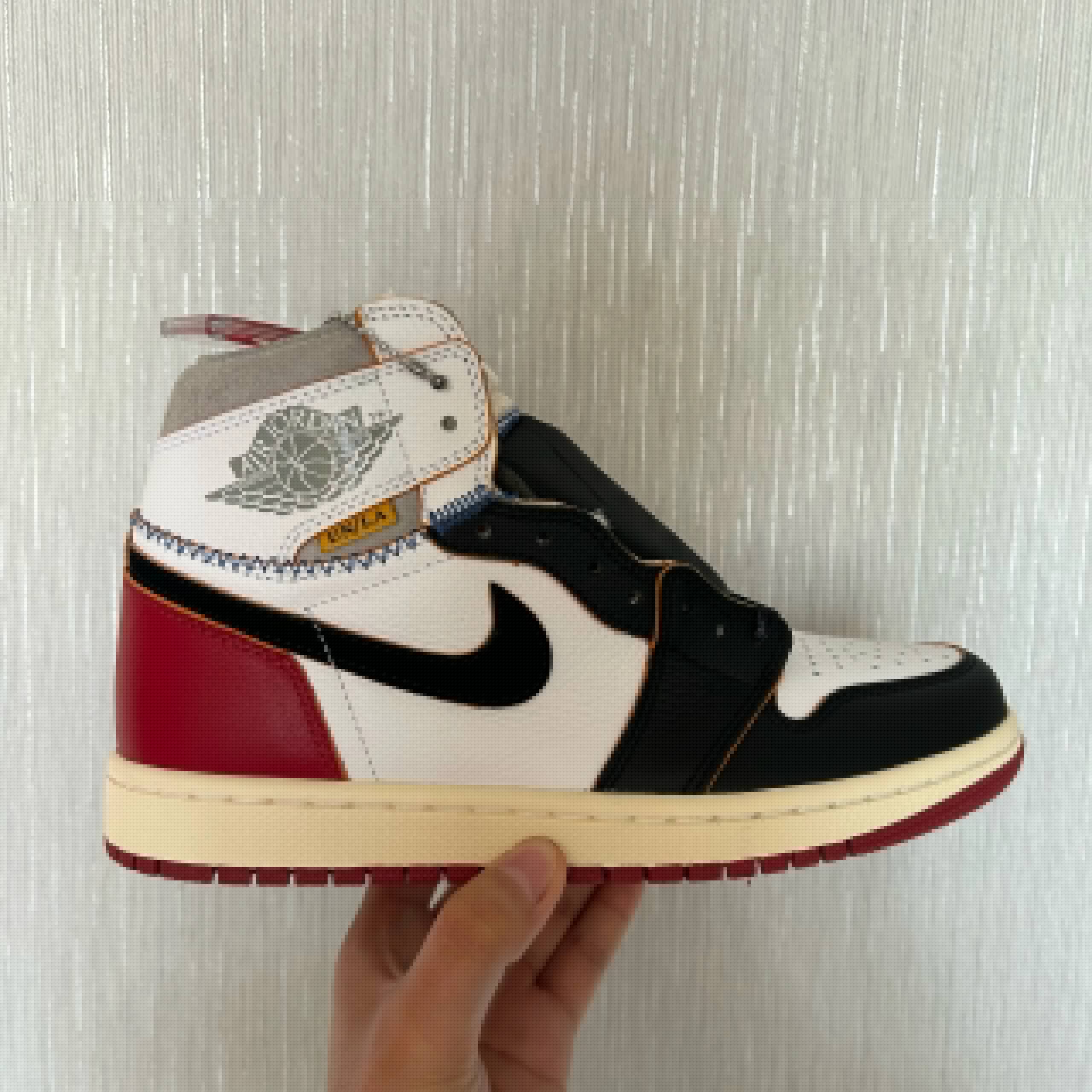 Aj1 UN拼接黑脚趾 BV1300-106 Aj1 UN拼接黑脚趾 BV1300-106