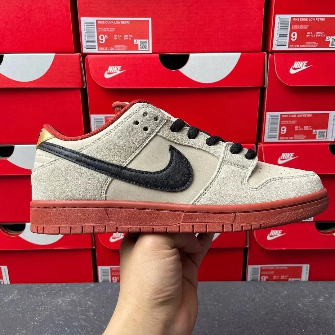 Hennessy 招财猫 BQ6817-100 Hennessy 招财猫 BQ6817-100