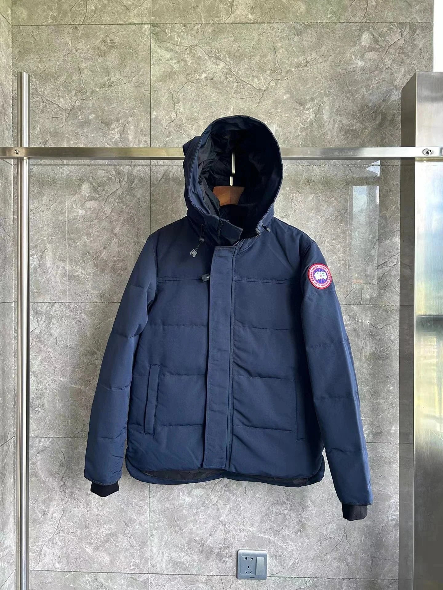 02 02