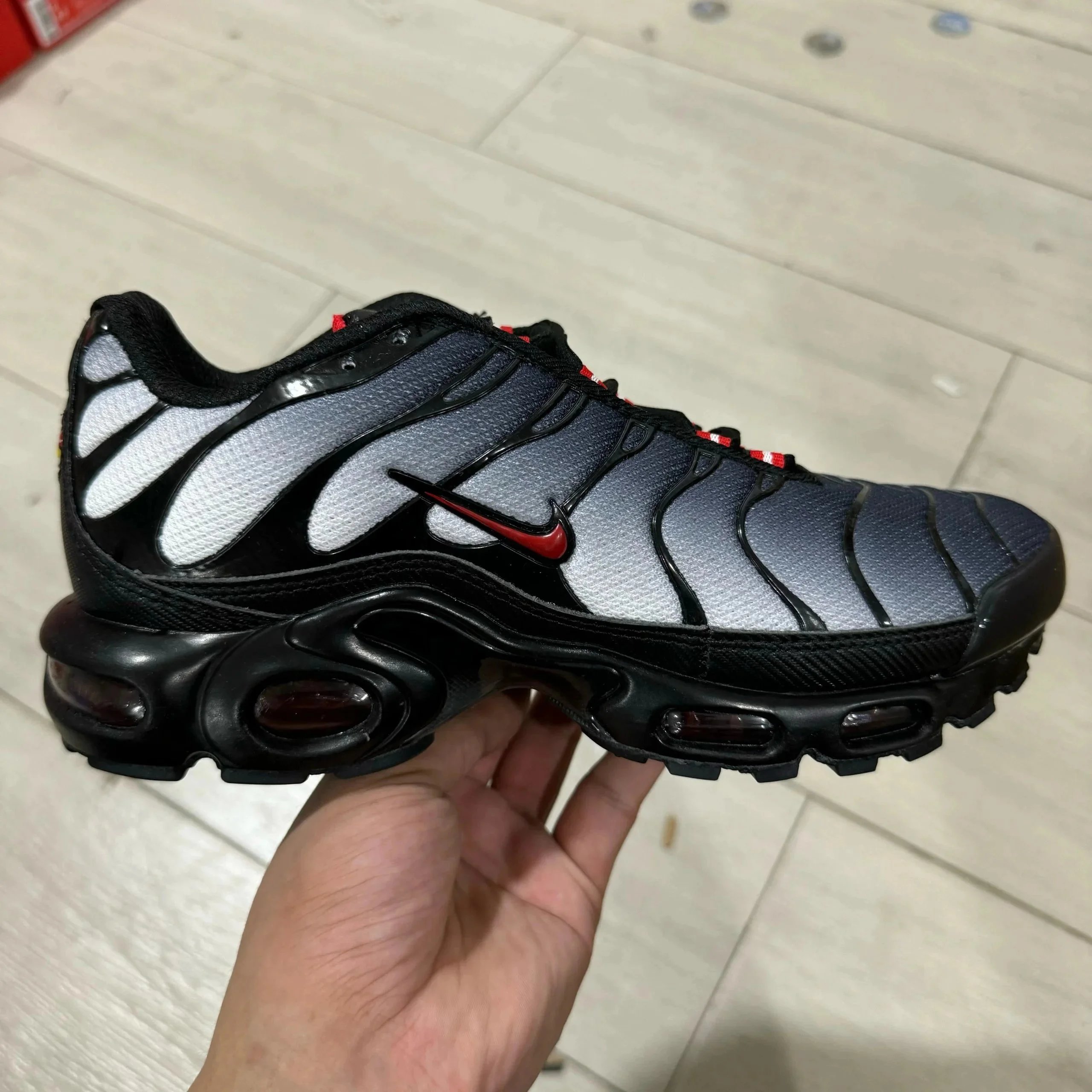 21黑红