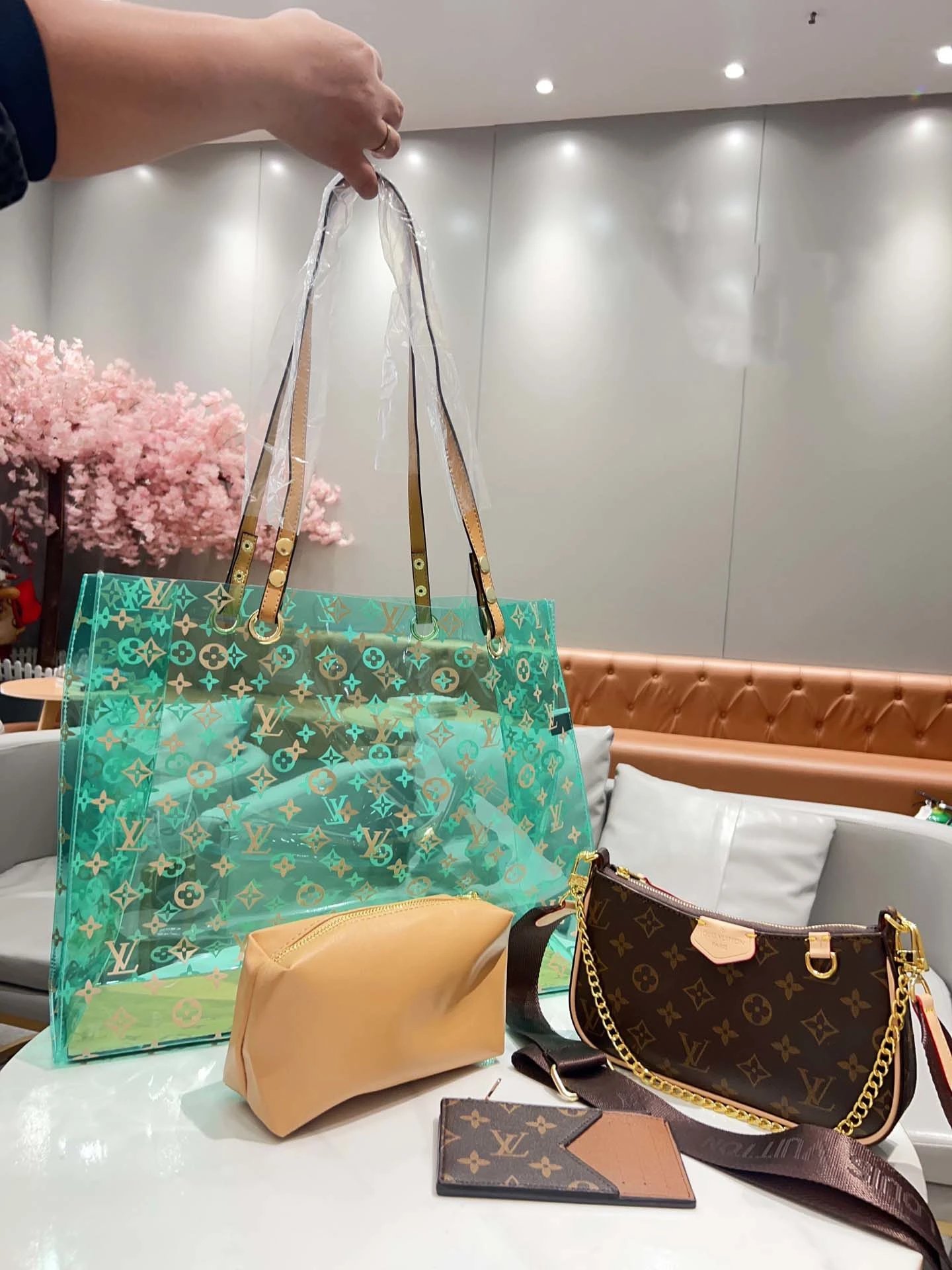 21