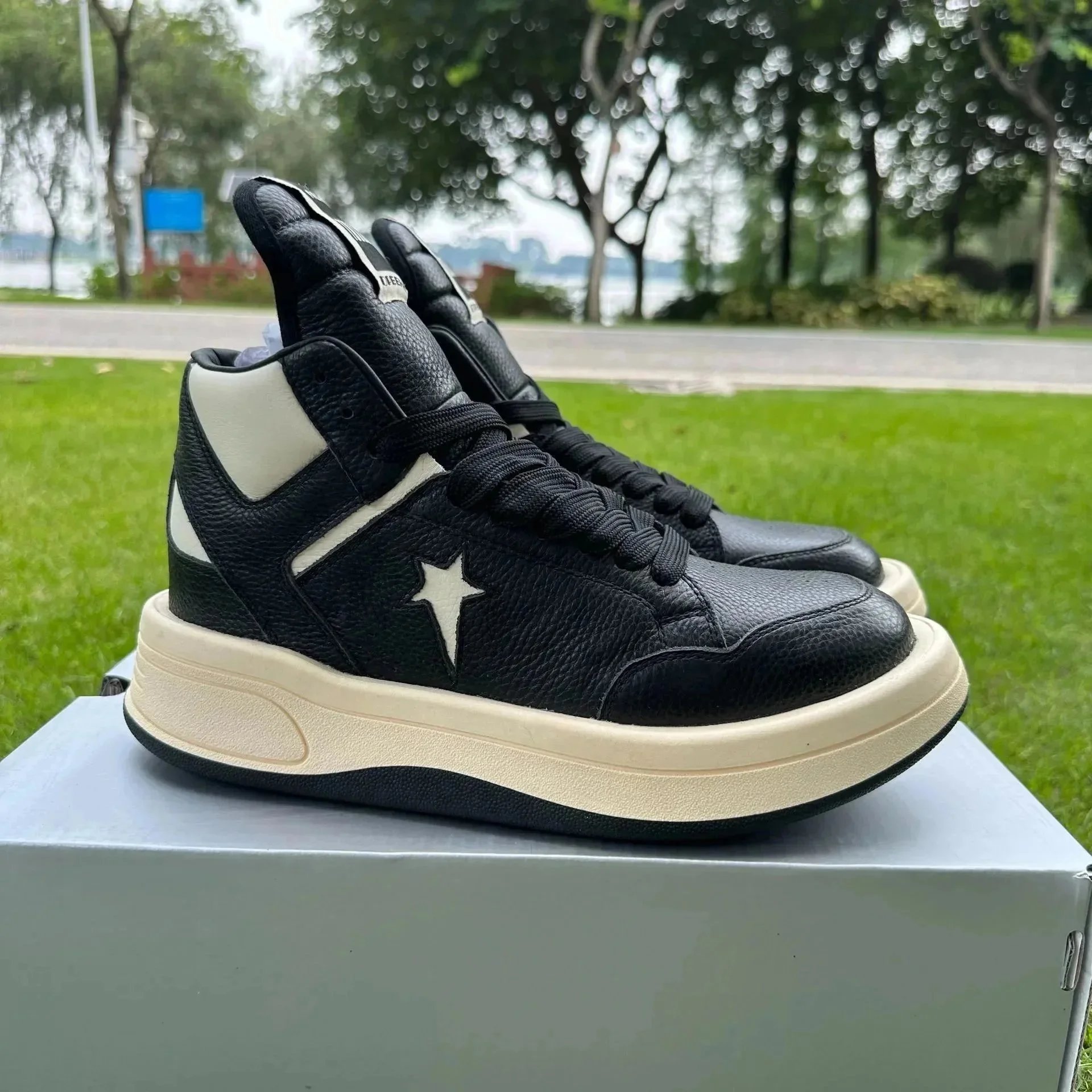10黑色