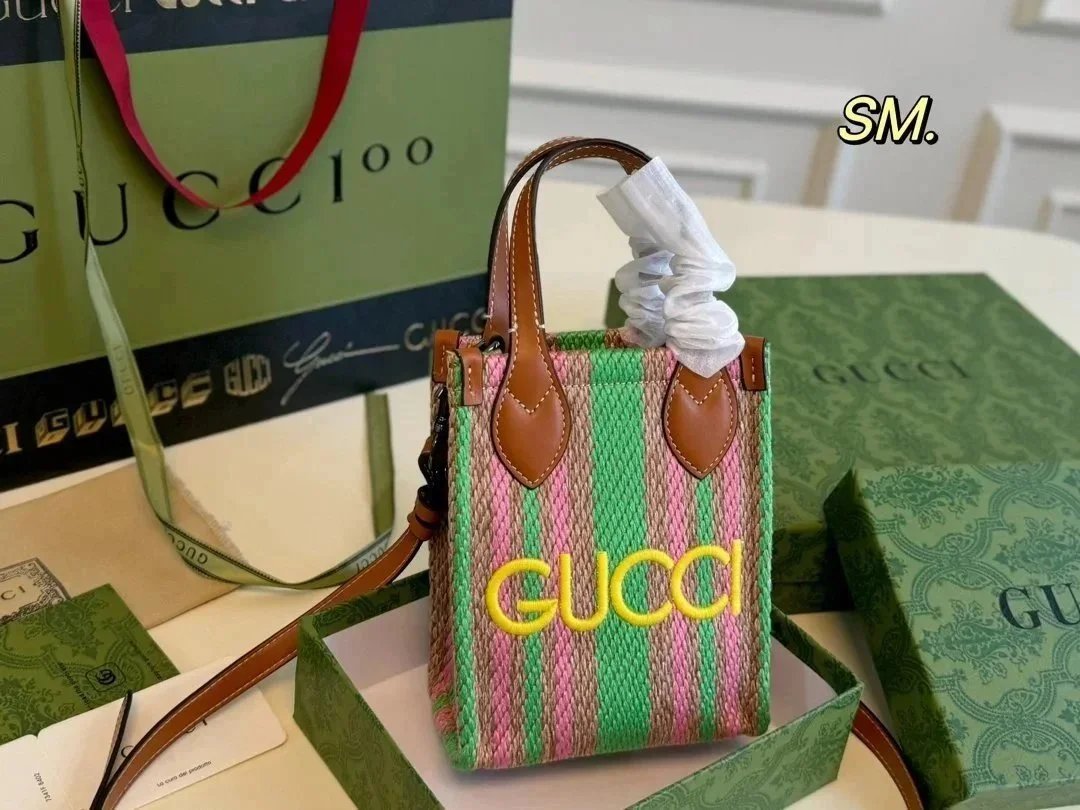 050403025-4（Size：15×18cm）