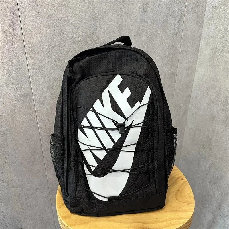 Nike 09