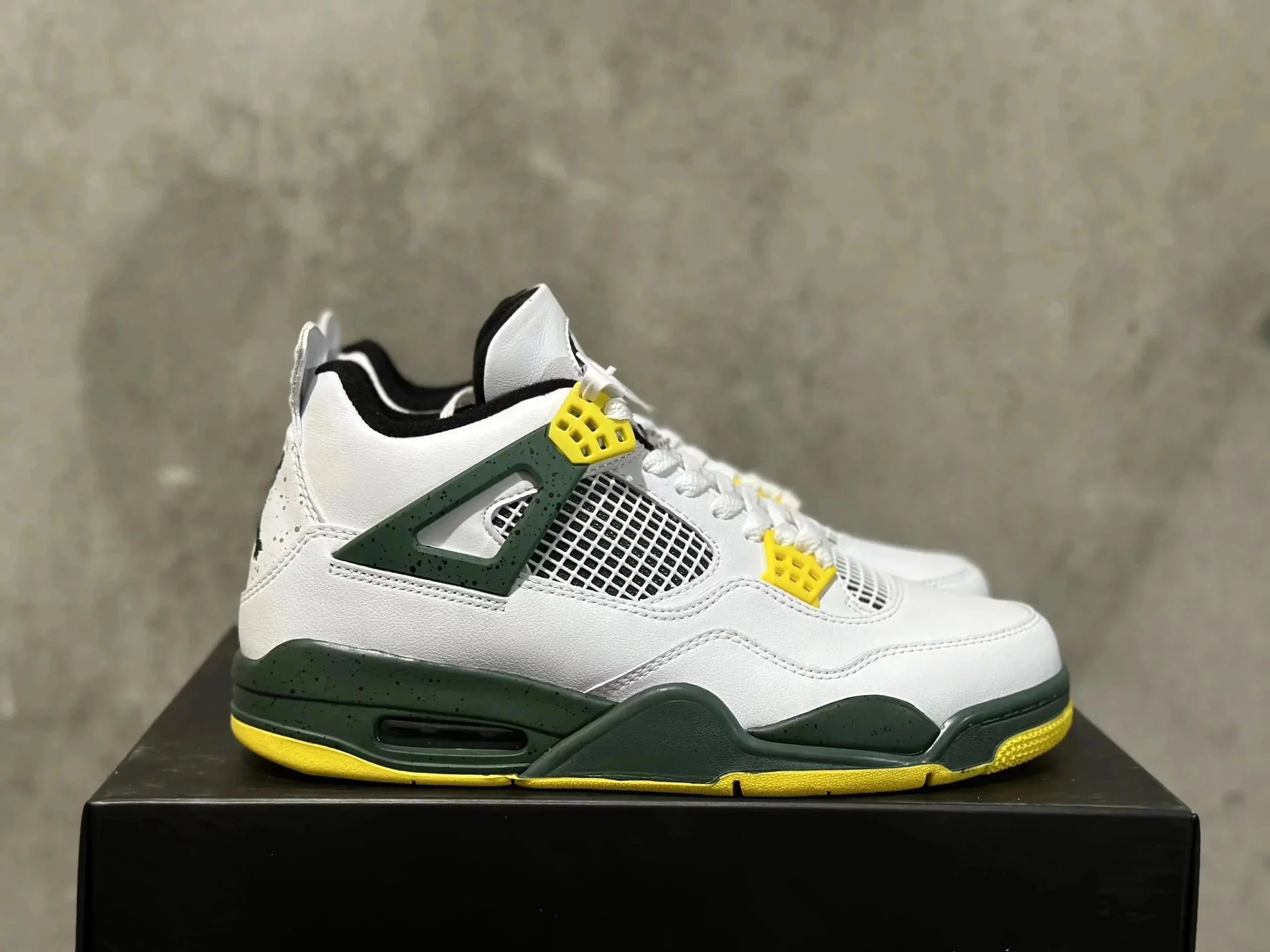 A40-AJ4纯原品质-白绿黄