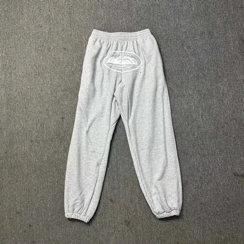 6 6