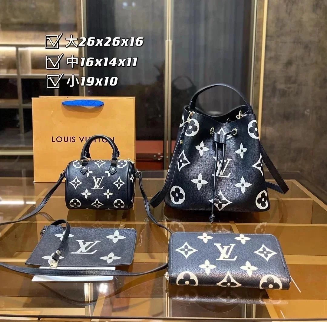 15(Only the biggest one) 15(Only the biggest one)