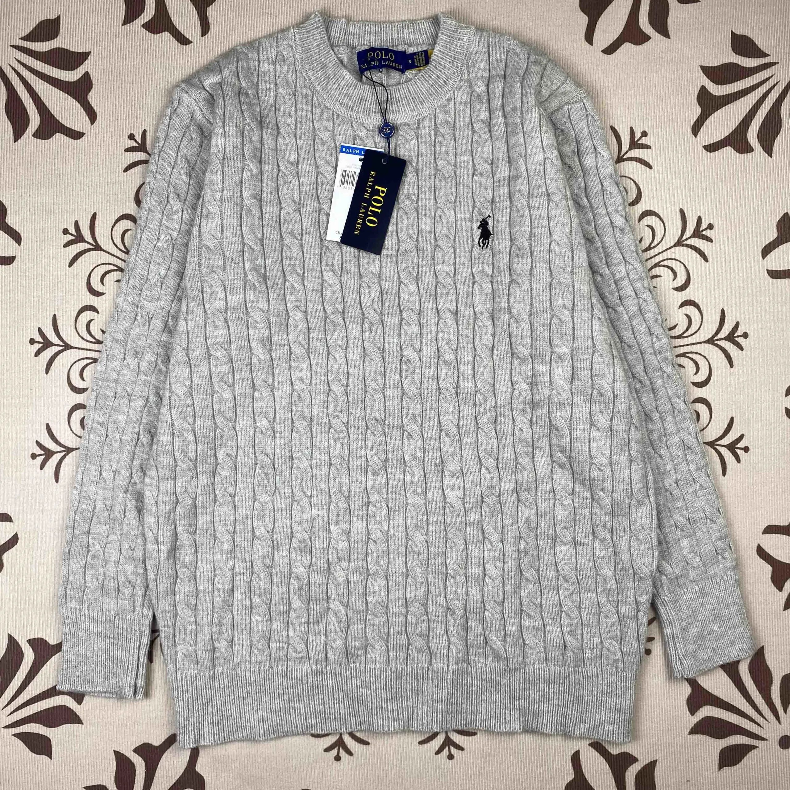 3 3