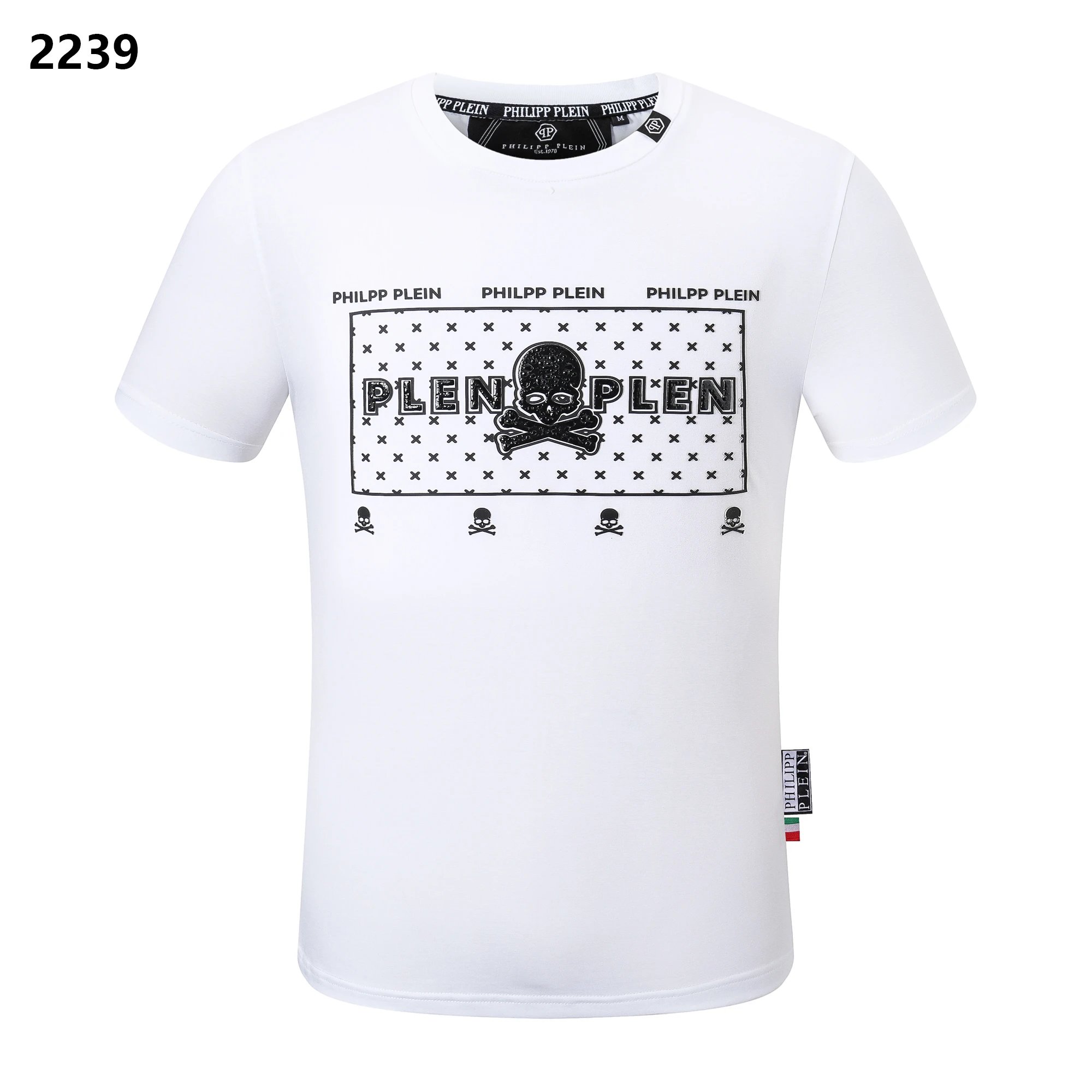 32 32
