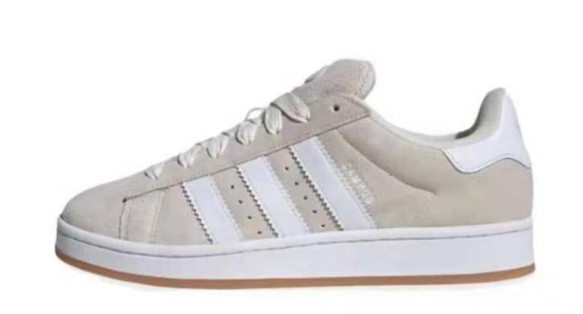 3 3
