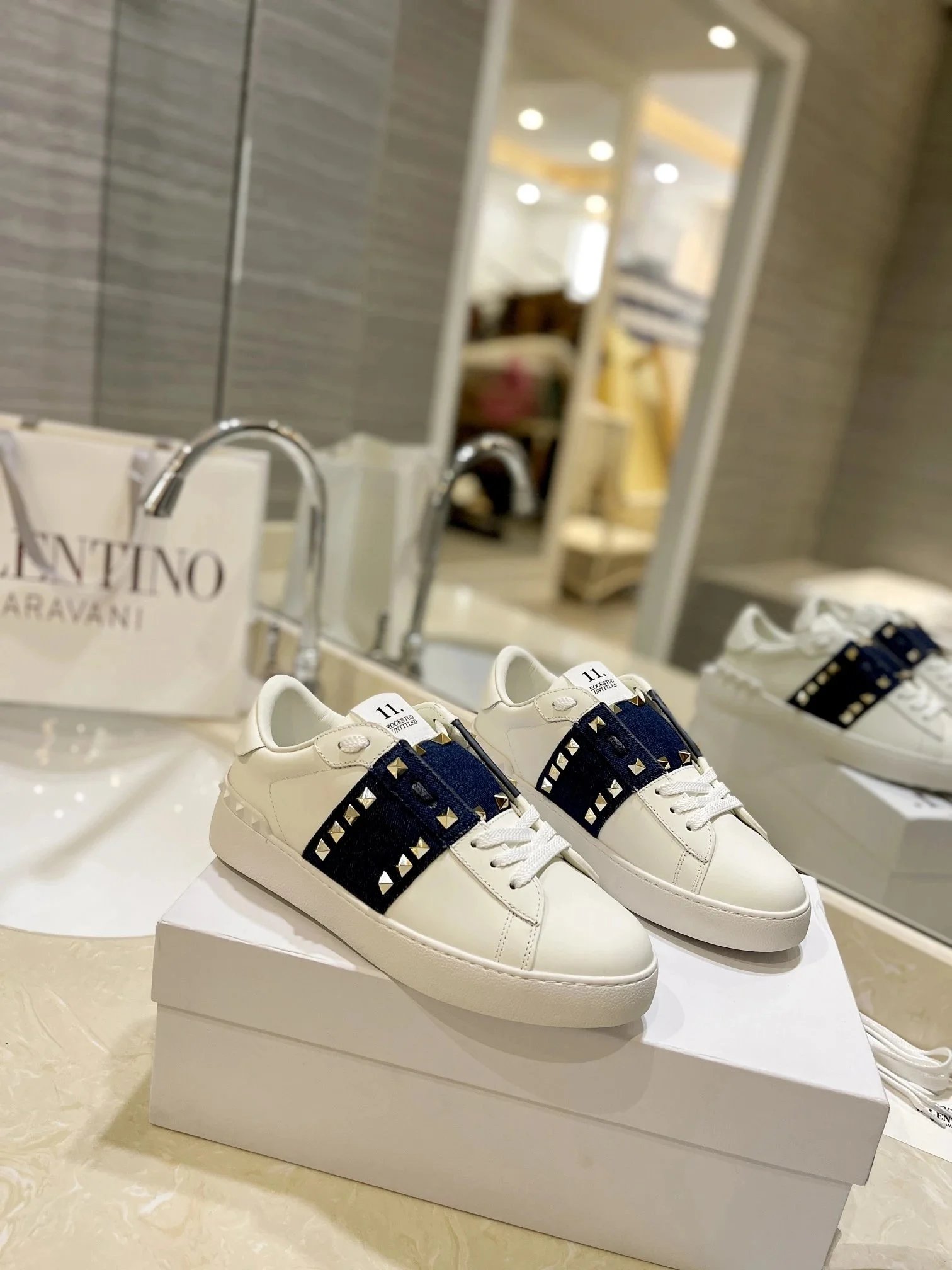 16 16