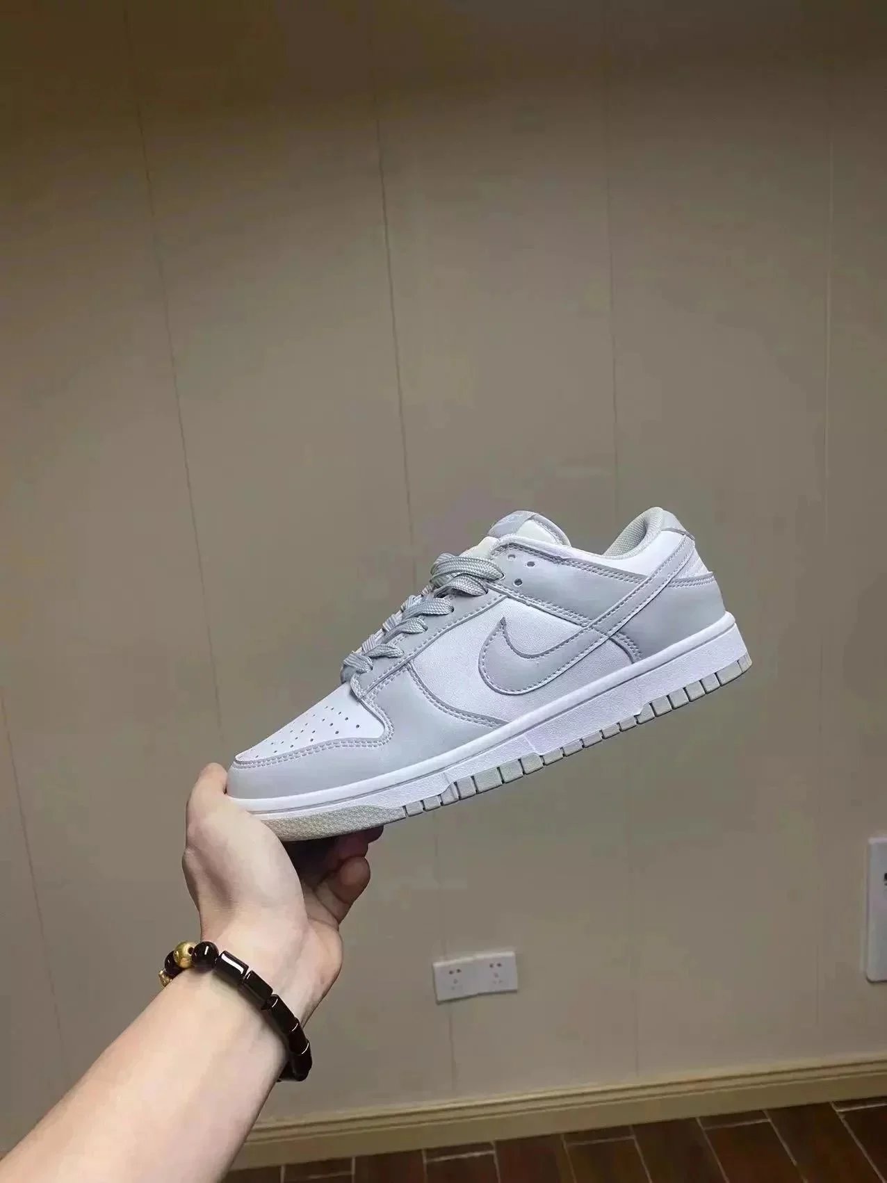 08 08