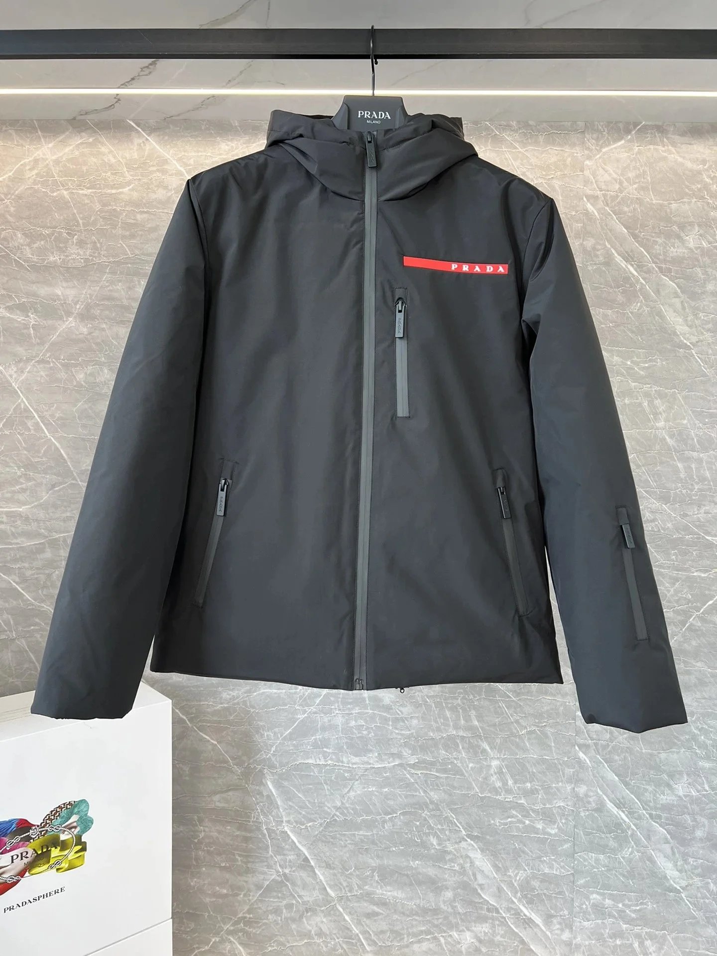 黑色 黑色