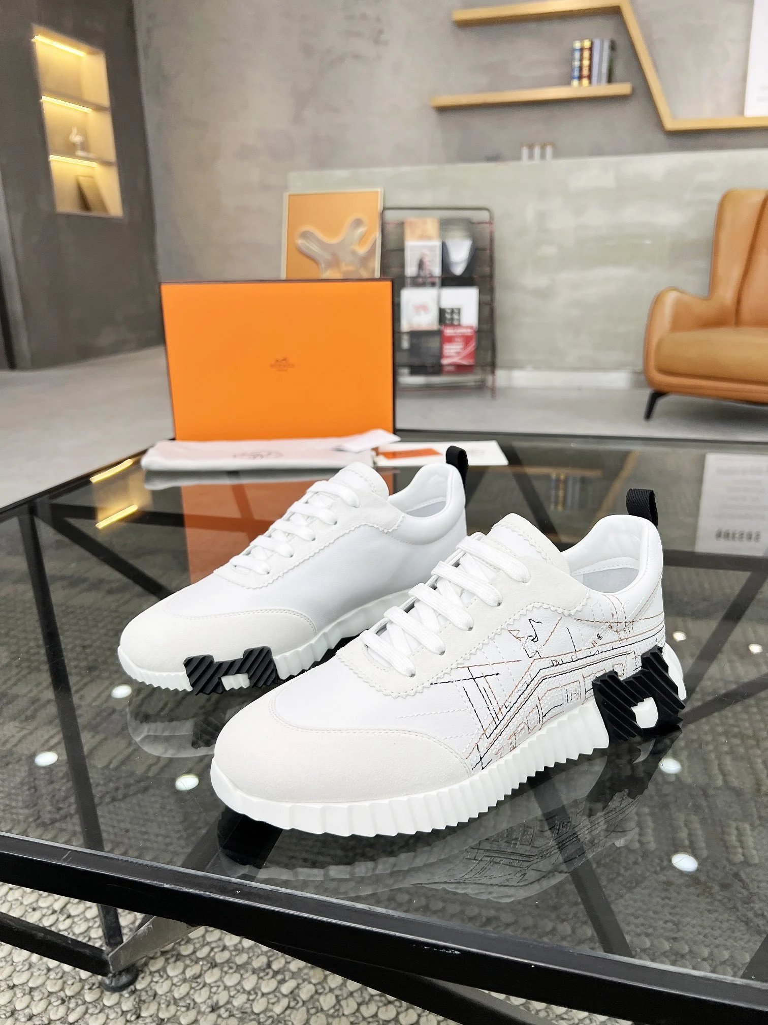 18 18