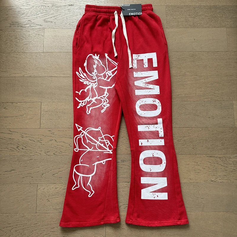 32 32