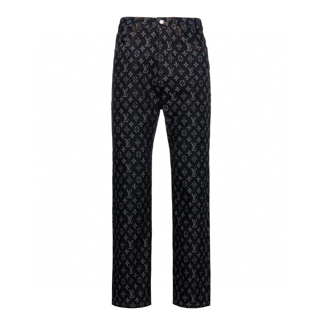 9 9