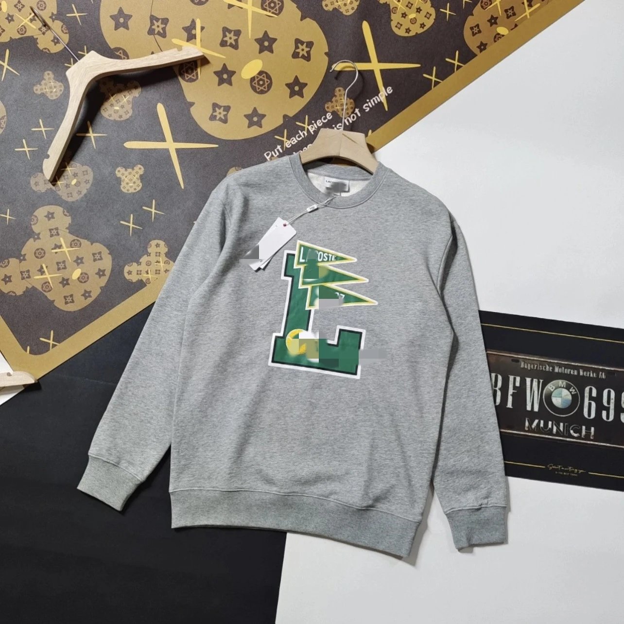 13灰色 13灰色