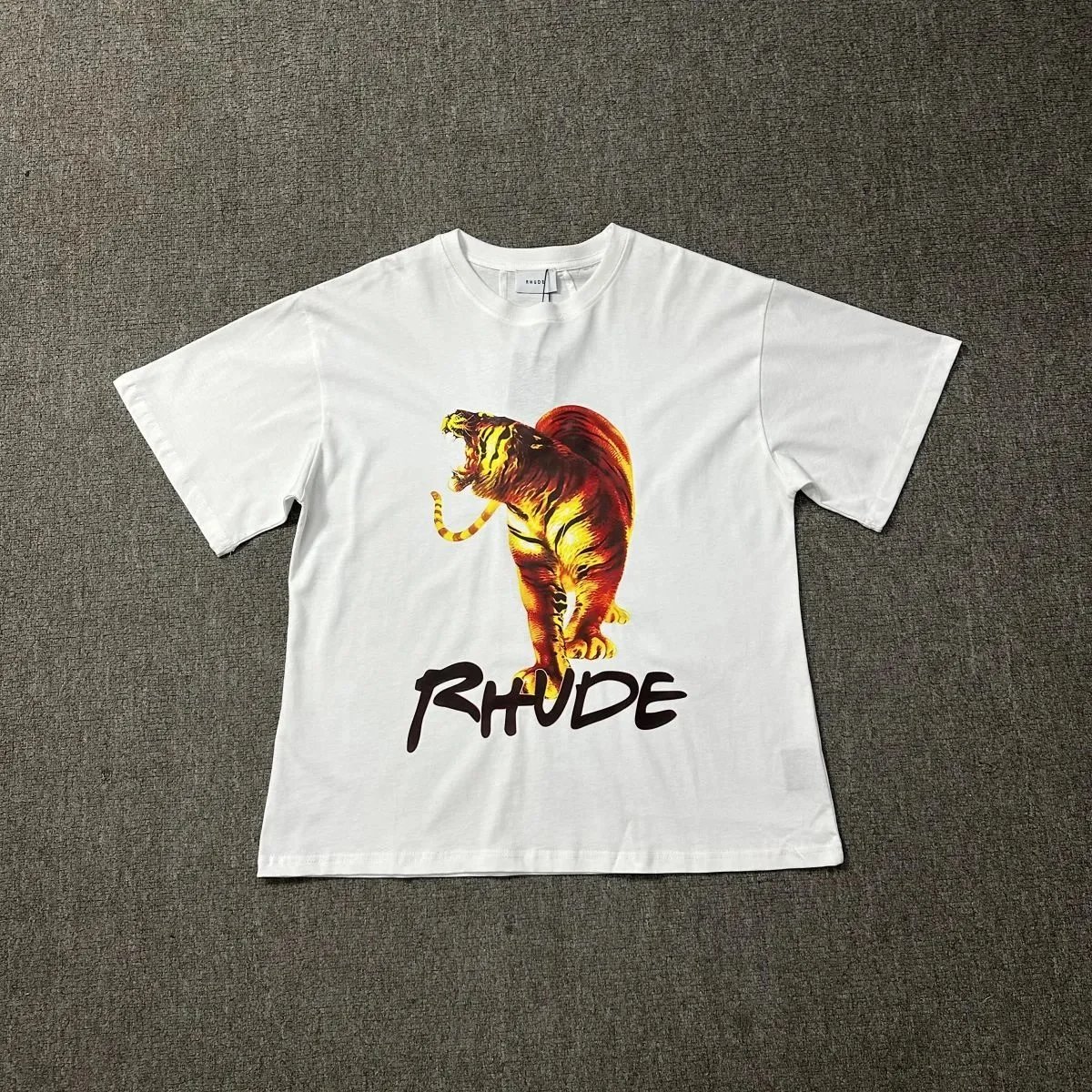 01 01