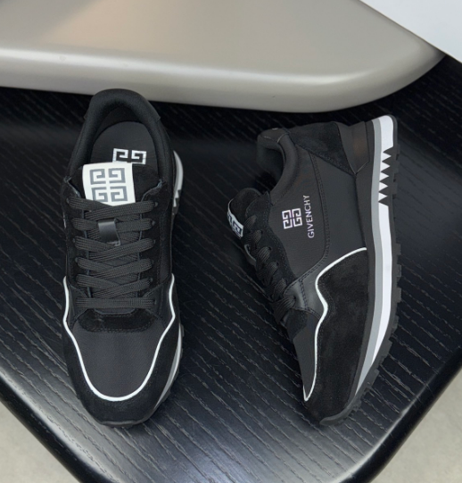 01;44 01;44