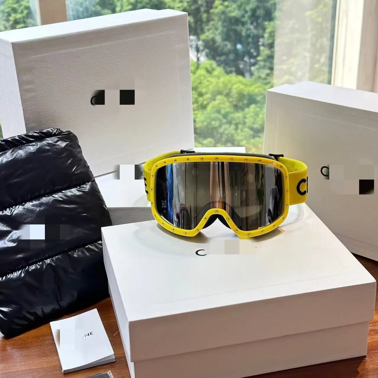 14 ce黄色 14 ce黄色