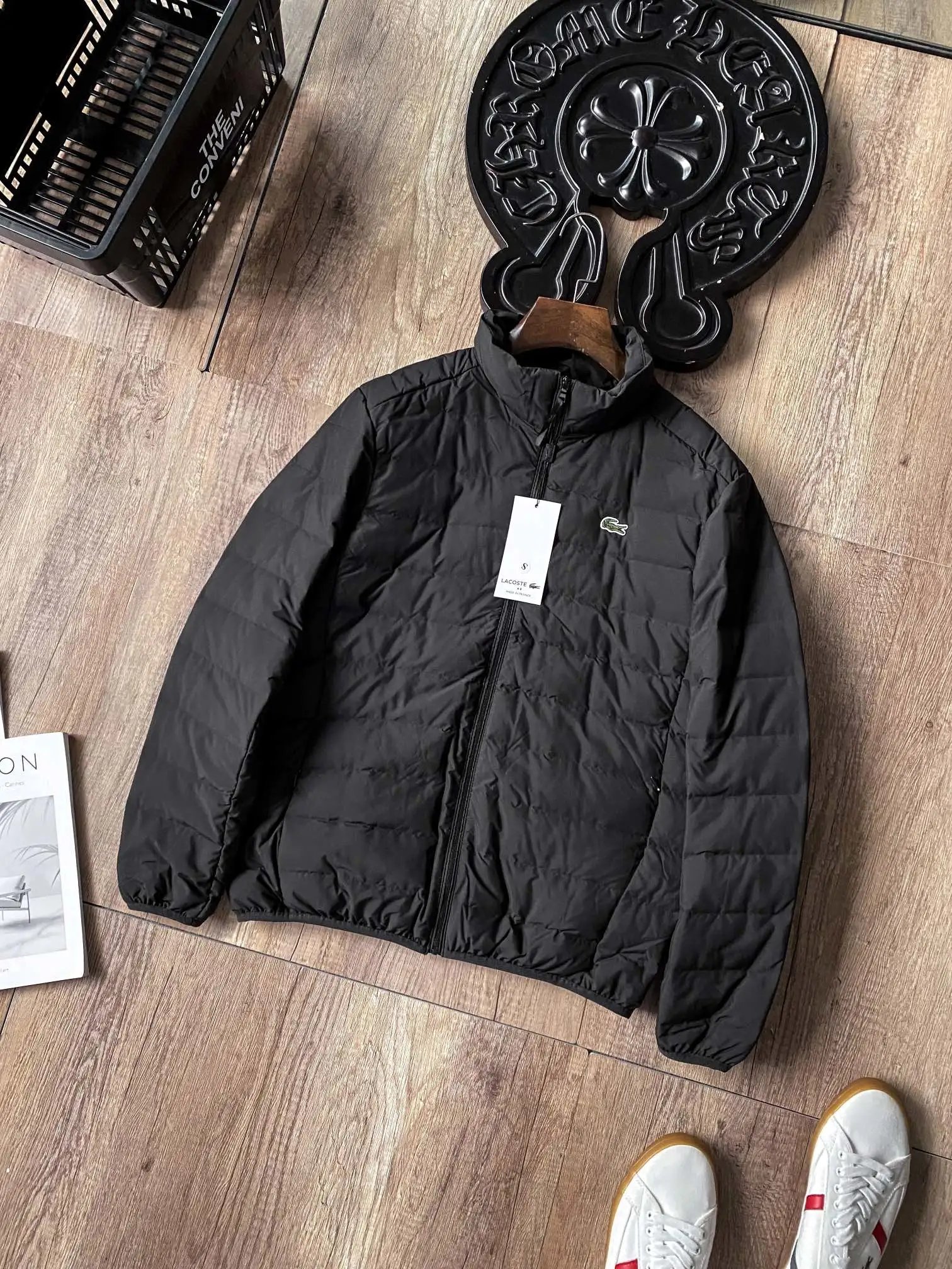 04-黑色(90%白鸭绒) 04-黑色(90%白鸭绒)