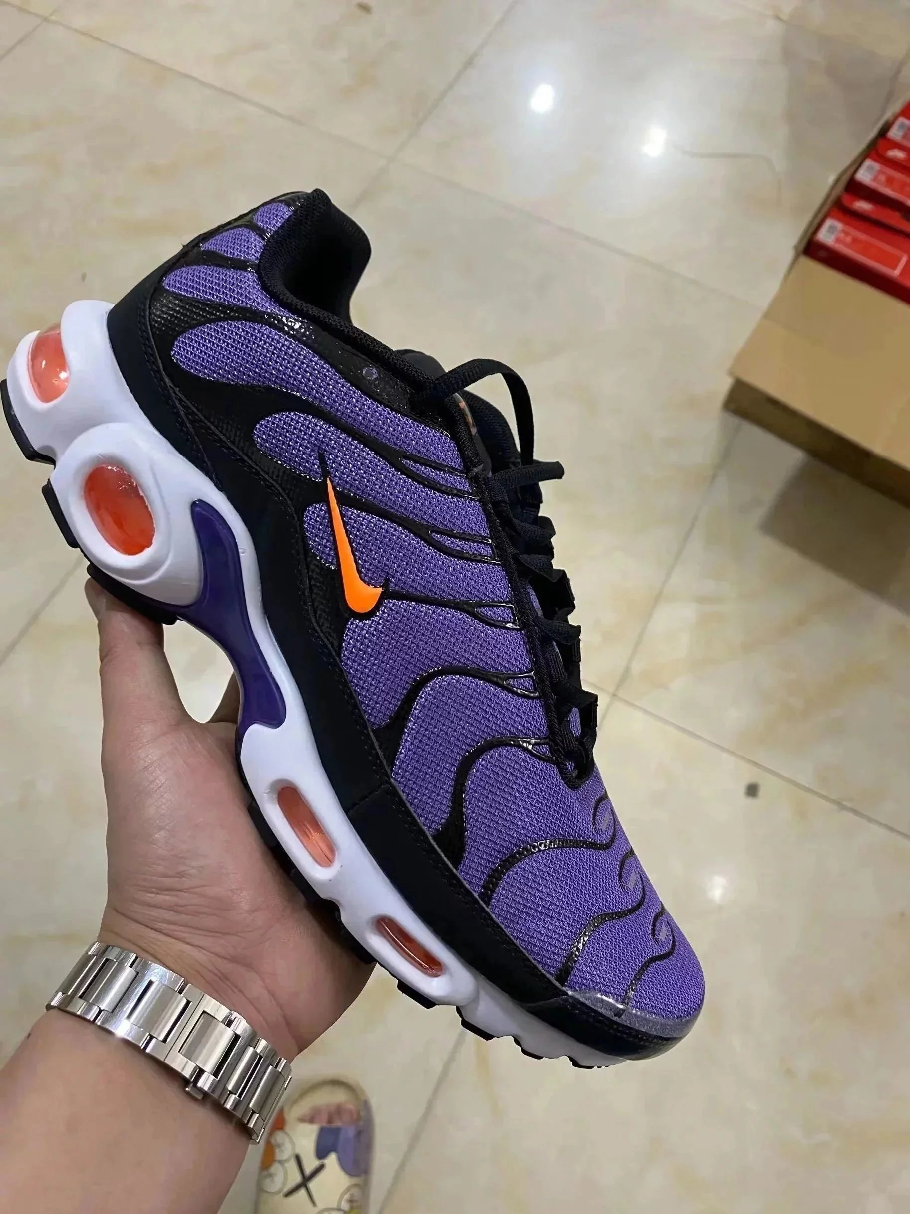 5 5