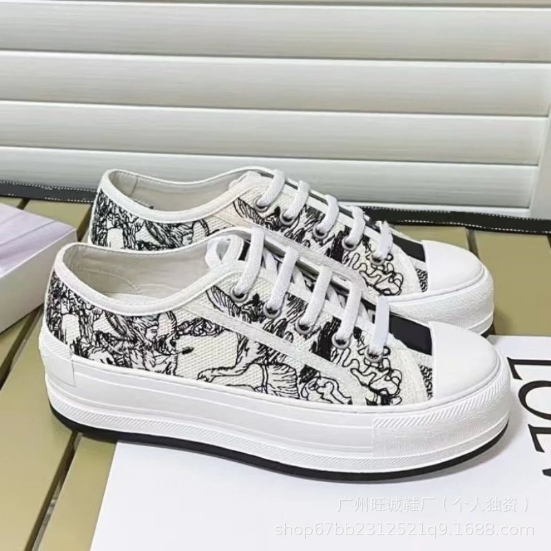 厚底 刺绣 天鹅黑 厚底 刺绣 天鹅黑