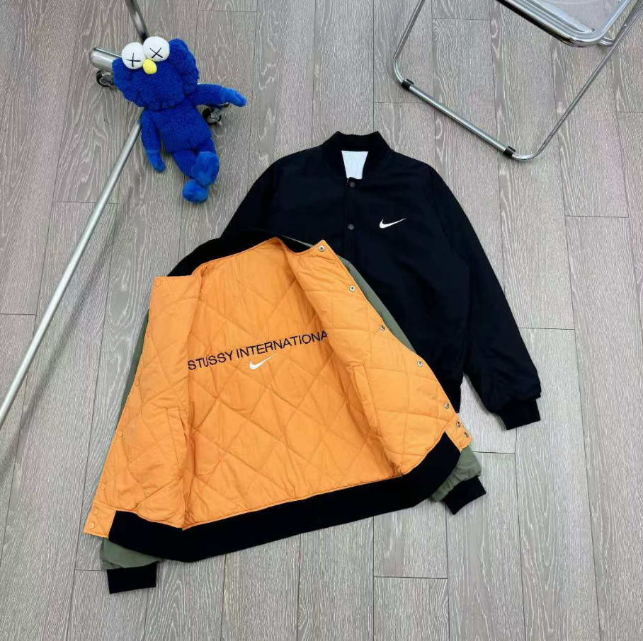 军绿色 橘色内里 军绿色 橘色内里
